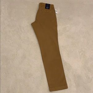 Gap Slim Khaki Chinos 31x32